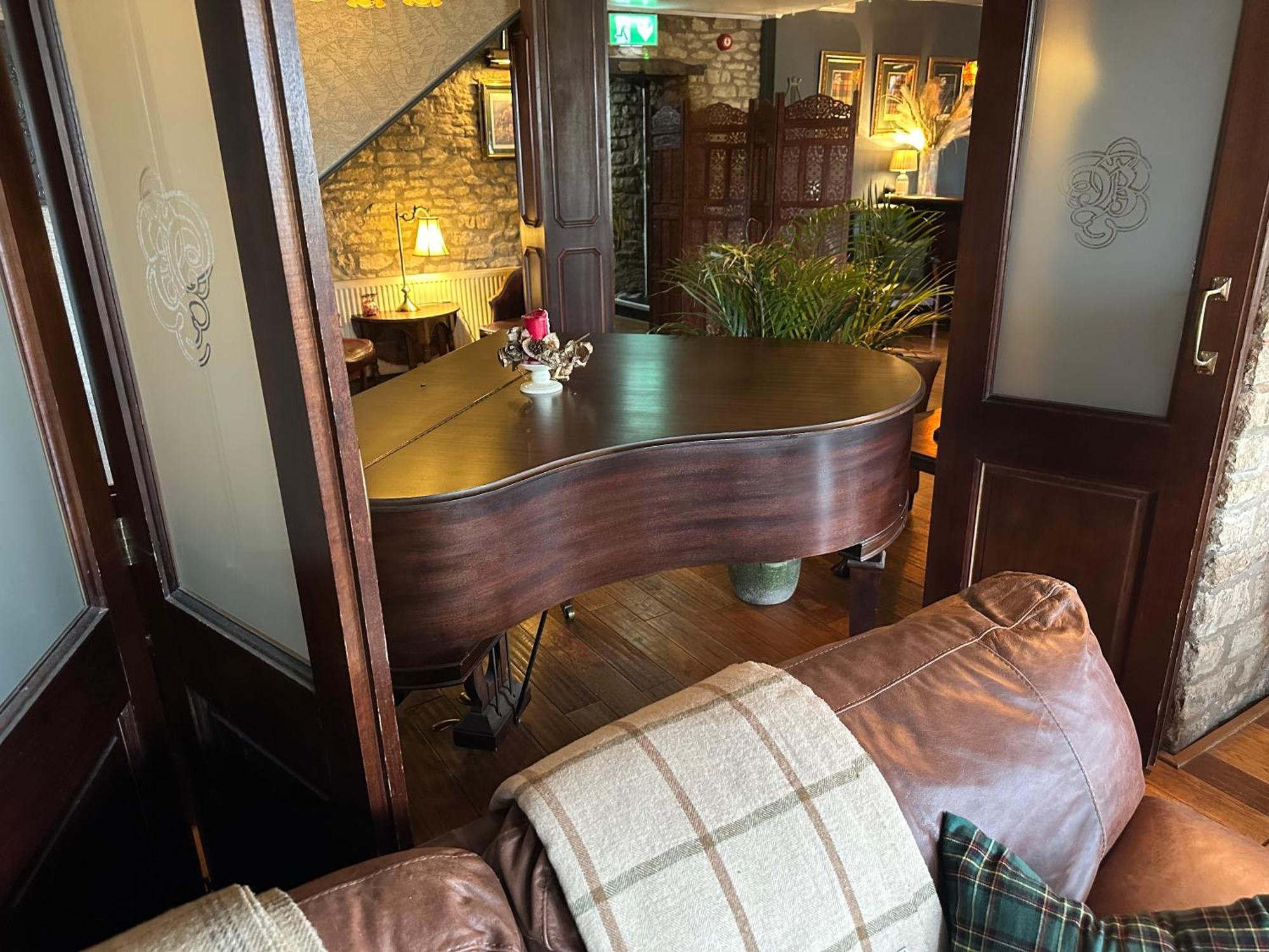 Burford Lodge Hotel - Adults Only Zewnętrze zdjęcie