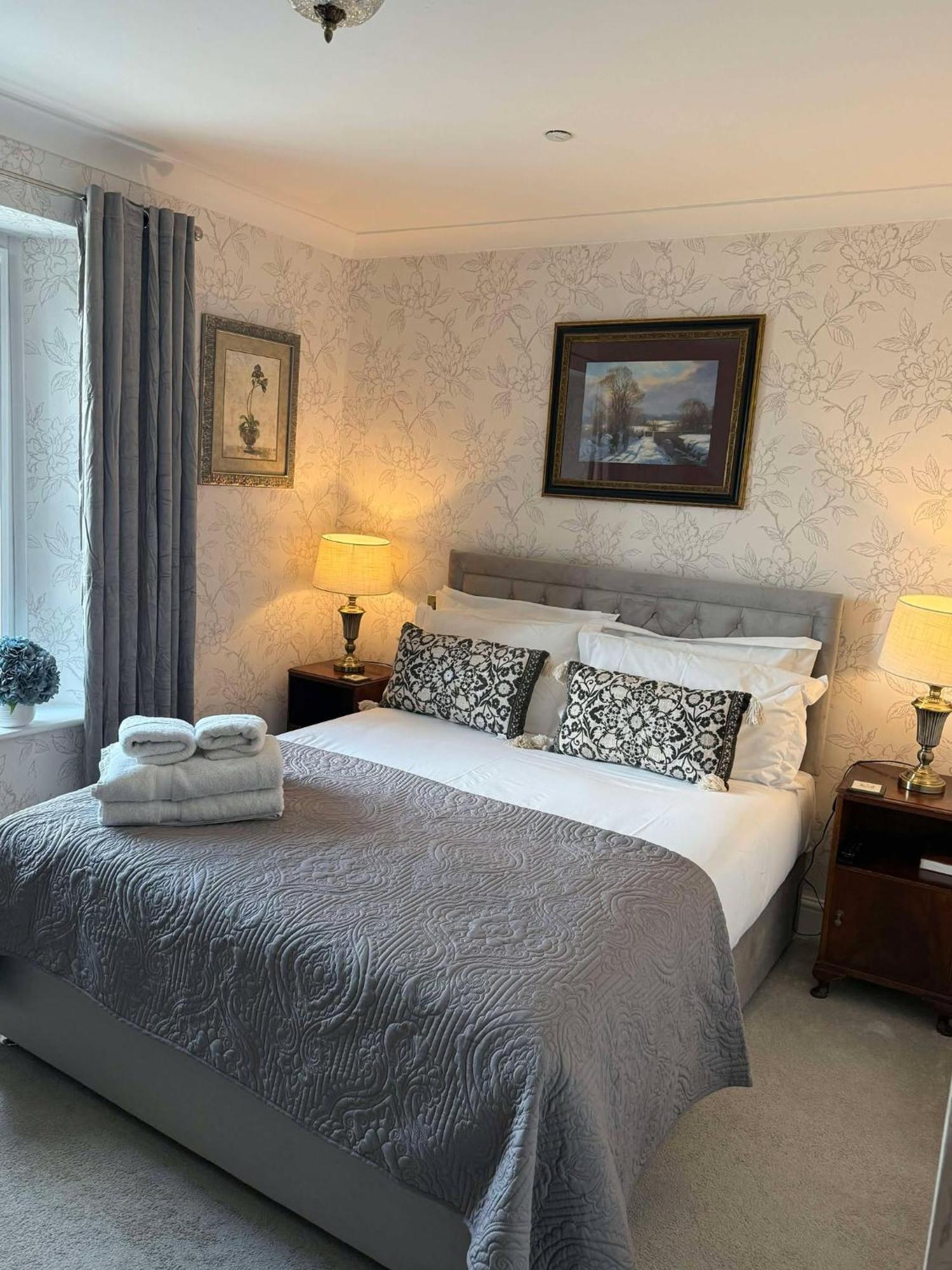 Burford Lodge Hotel - Adults Only Zewnętrze zdjęcie